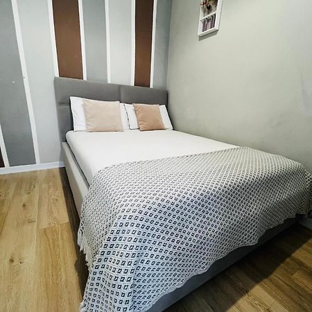 Iren Smart Apartment إلفيف المظهر الخارجي الصورة