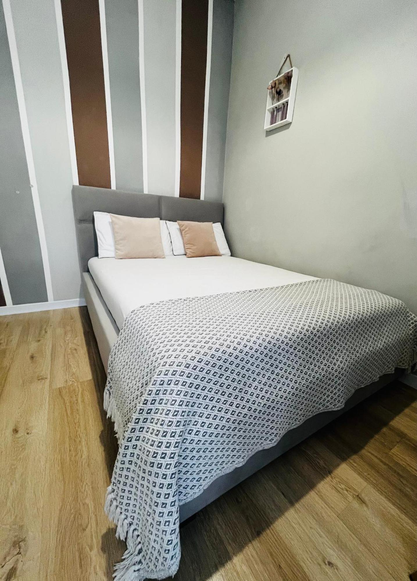 Iren Smart Apartment إلفيف المظهر الخارجي الصورة